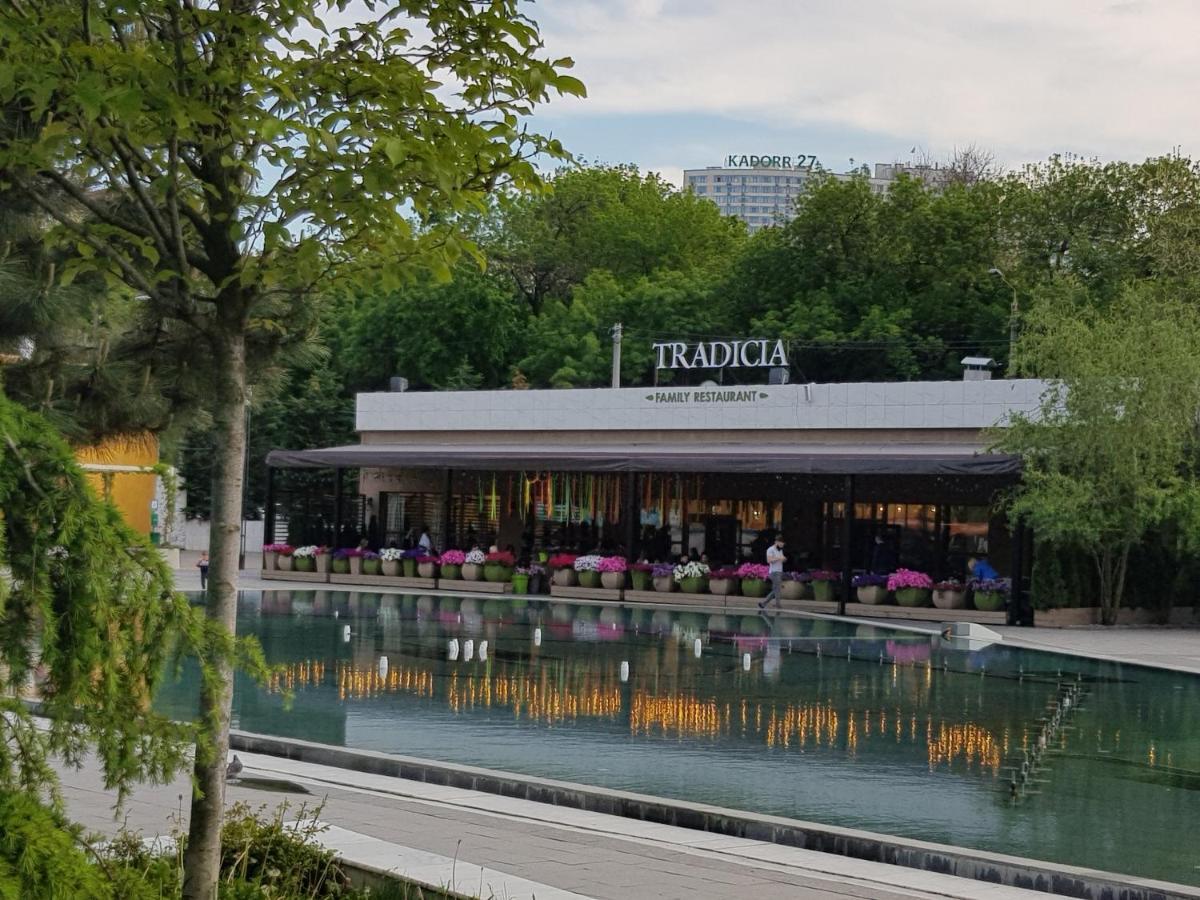 Arcadia Sky Apartment โอเดสซา ภายนอก รูปภาพ